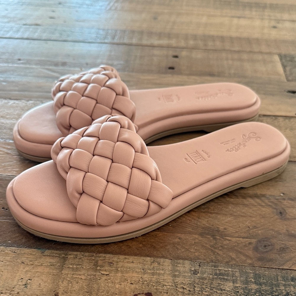 Seychelles Bellissima Blush Puffy Woven Slide Sandals